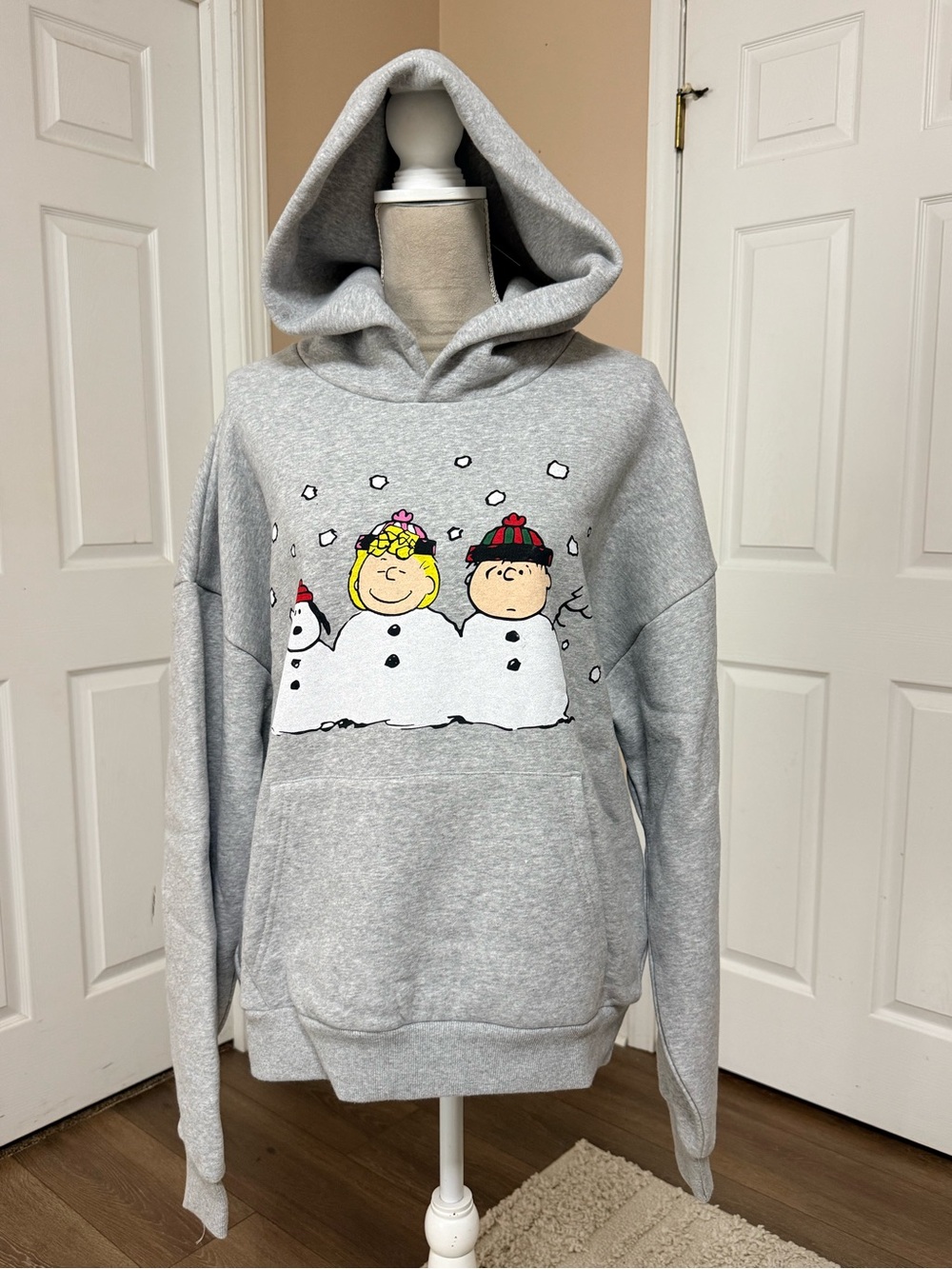 New unisex RSQ x Peanuts Holiday Snowmen Hoodie size XL